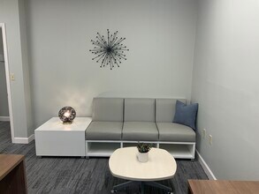 3570 Executive Dr, Uniontown, OH for lease Interior Photo- Image 1 of 6