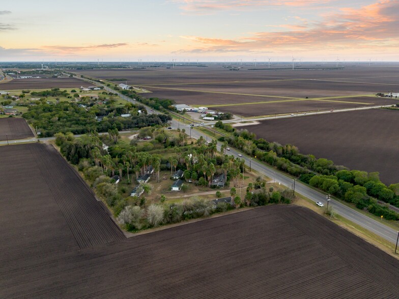 11162 77 Business, Raymondville, TX for sale - Primary Photo - Image 2 of 12