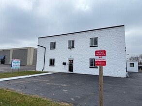 6060 Executive Blvd, Huber Heights, OH for lease Interior Photo- Image 2 of 2
