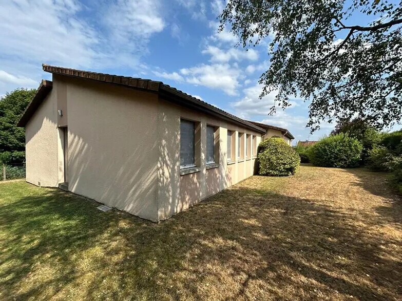 Bureau dans Limoges à vendre - Photo du bâtiment - Image 2 de 8