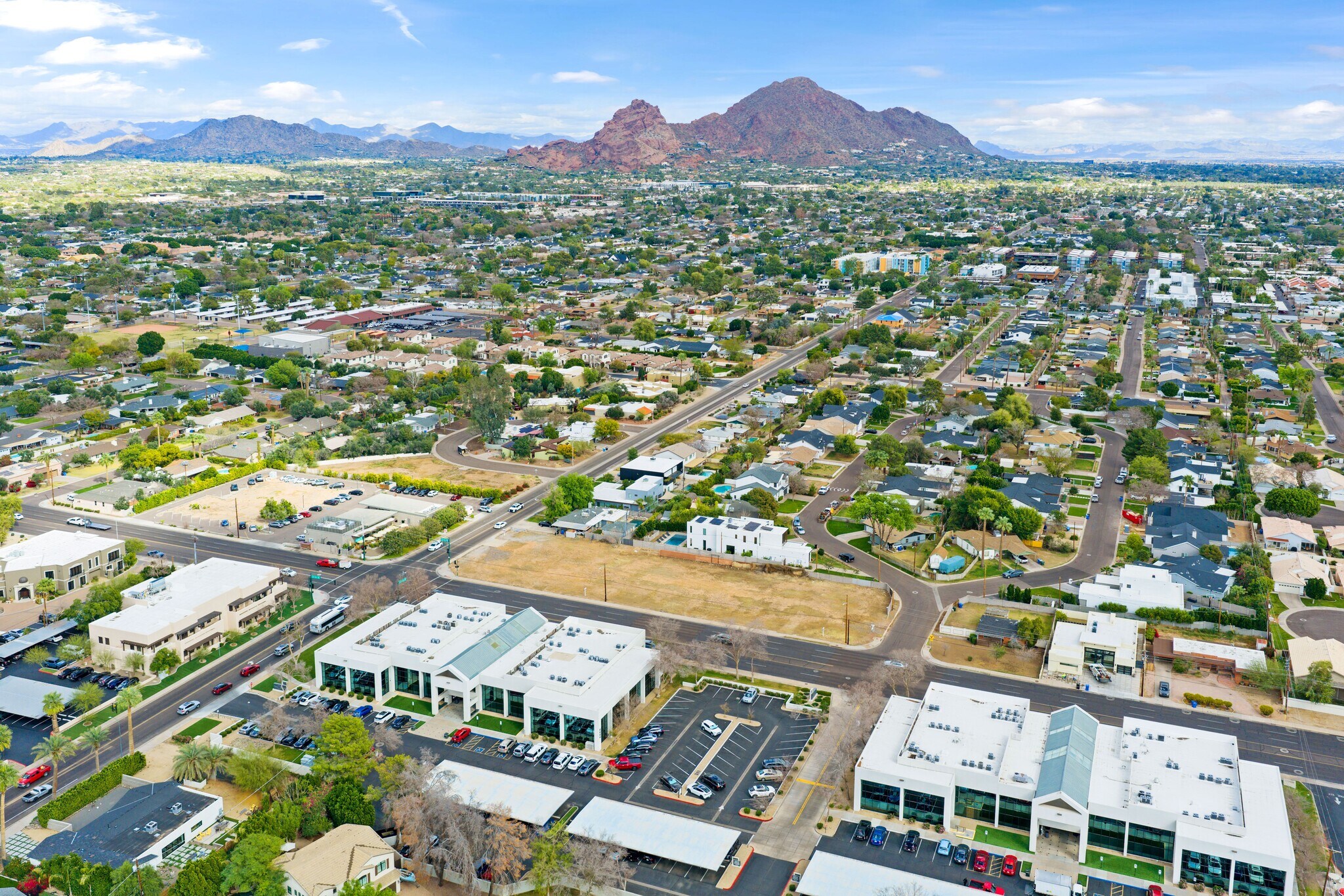 4423-4445 N 32nd St, Phoenix, AZ à vendre Photo du bâtiment- Image 1 de 6