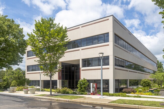 More details for 325 Sentry Pky W, Blue Bell, PA - Office for Lease