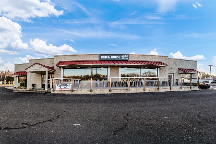 355 York Rd, Warminster, PA for sale - Building Photo - Image 1 of 1