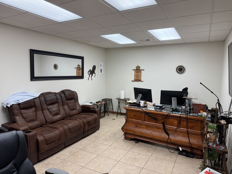 3012 Pleasanton Rd, San Antonio, TX for sale - Building Photo - Image 3 of 9