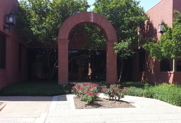 6210 N Belt Line Rd, Irving, TX à louer - Photo du bâtiment - Image 2 de 26