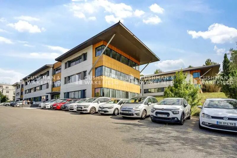 7 Rue Gaspard Monge, Marseille à louer - Photo du bâtiment - Image 2 de 16