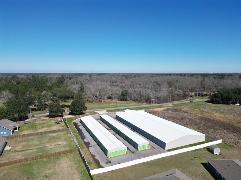 15213 Highway 613, Lucedale, MS à vendre - Photo du bâtiment - Image 3 de 6