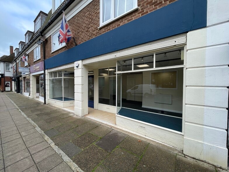 141 High St, Hythe à louer - Photo du bâtiment - Image 2 de 23