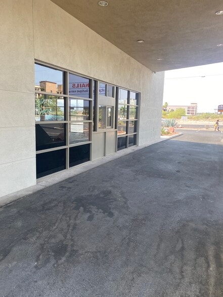 8480 S Las Vegas Blvd, Las Vegas, NV for lease - Building Photo - Image 3 of 9