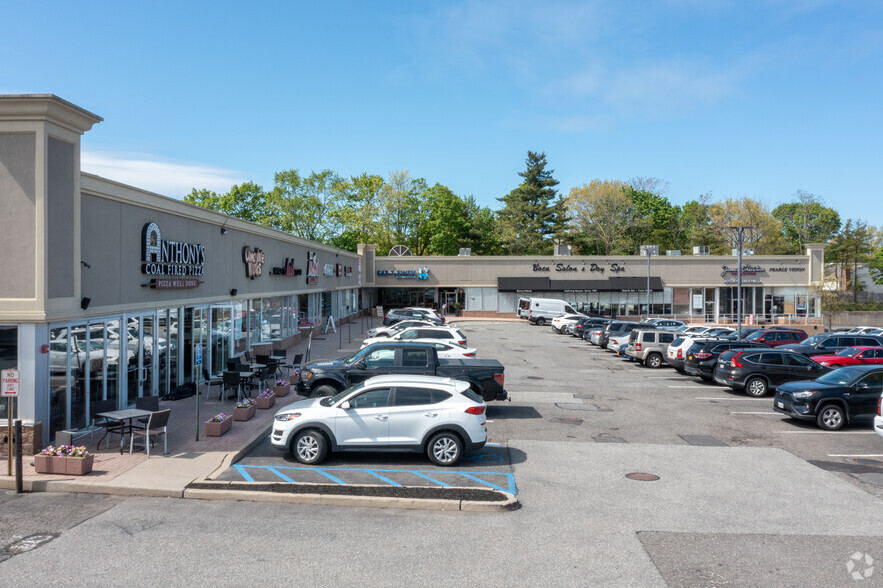 6401 Jericho Tpke, Commack, NY for lease - Building Photo - Image 2 of 5