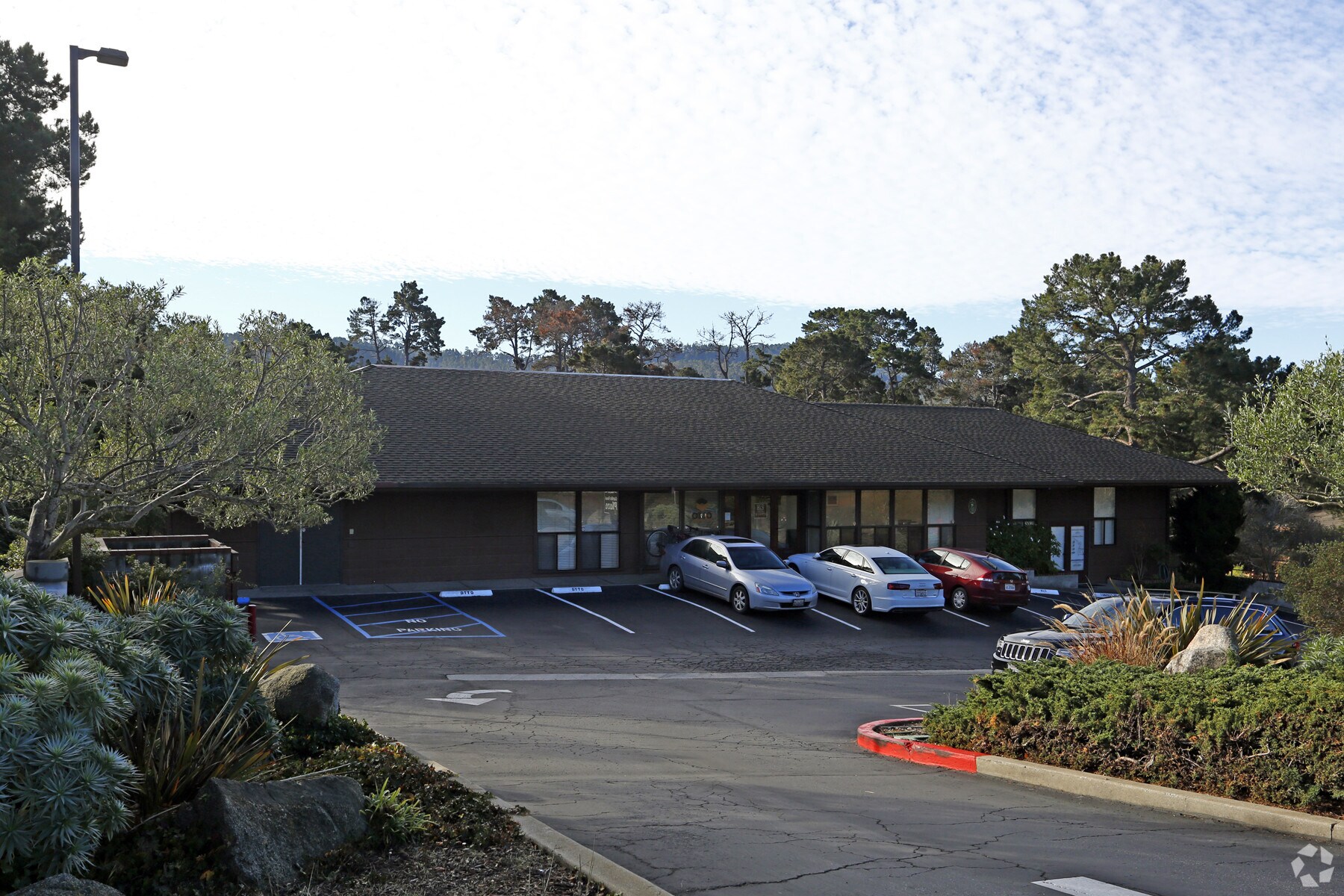 2150 Garden Rd, Monterey, CA à louer Photo du bâtiment- Image 1 de 6