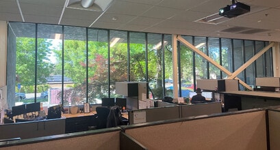 2580 W Shaw Ln, Fresno, CA for sale Interior Photo- Image 1 of 3