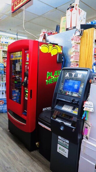 9875 S Dixie Hwy, Erie, MI à vendre - Vidéo sur l’inscription commerciale - Image 2 de 64