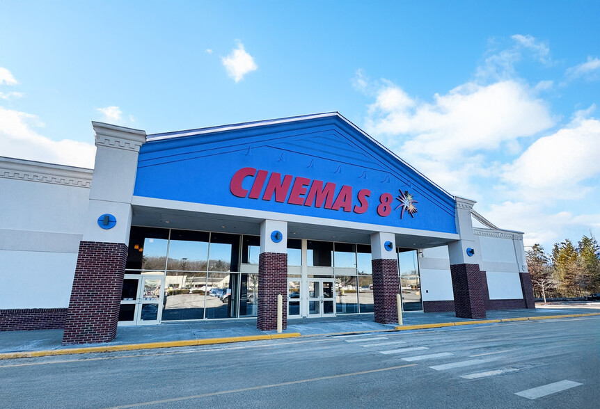 100-120 Charlton Rd, Sturbridge, MA for lease - Building Photo - Image 2 of 7