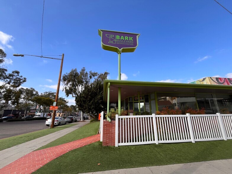 2144 El Cajon Blvd, San Diego, CA à vendre - Photo du bâtiment - Image 1 de 8