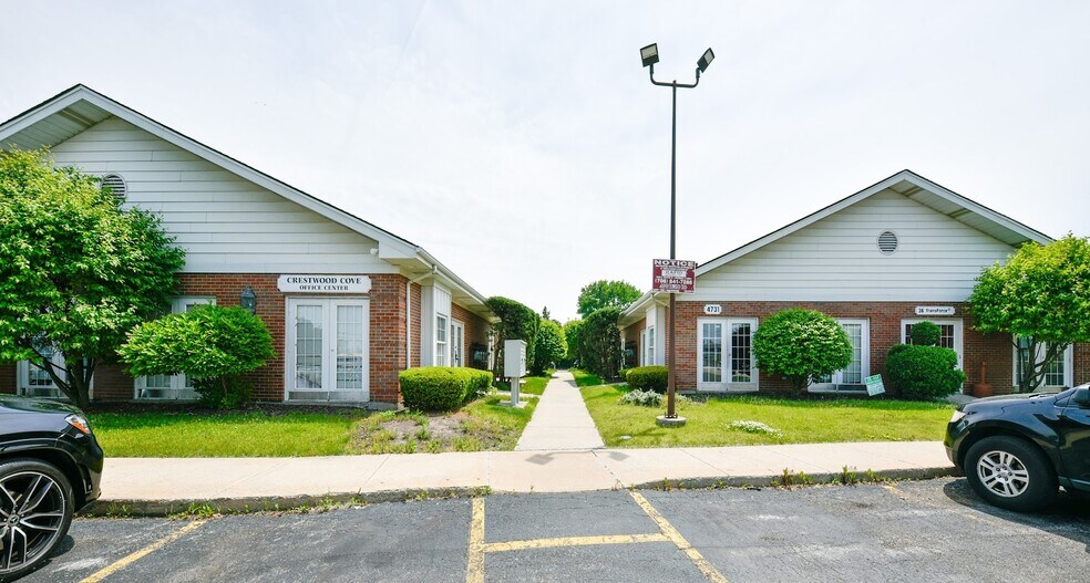 4701-4731 W Midlothian Tpke, Crestwood, IL à vendre - Photo du bâtiment - Image 2 de 33