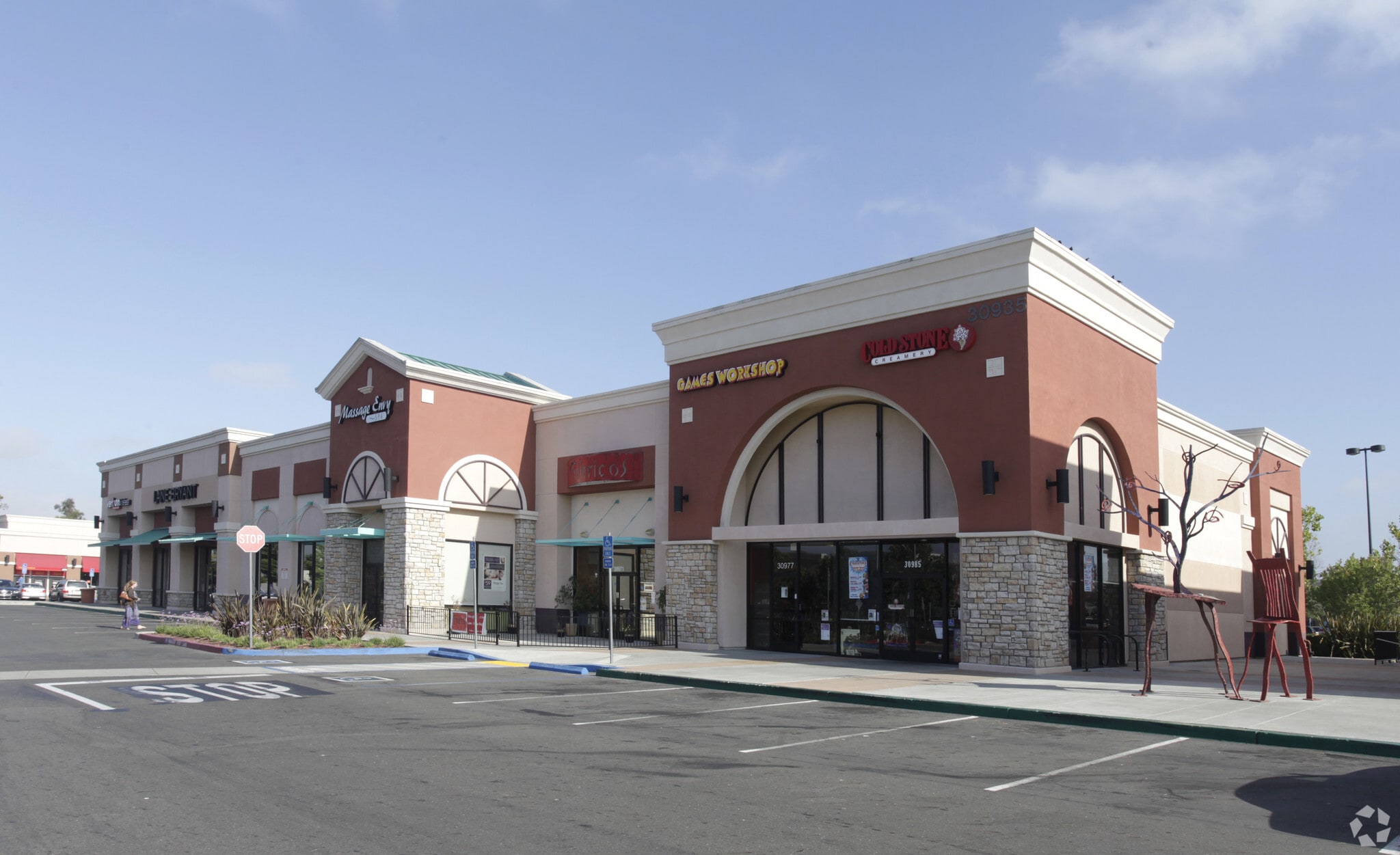32040-32100 Union Landing Dr, Union City, CA for lease Primary Photo- Image 1 of 28