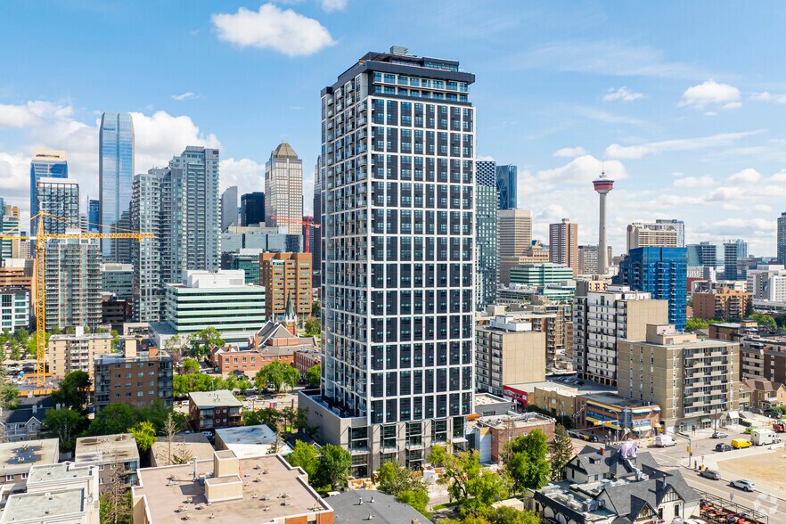 510 15 Av SW, Calgary, AB à louer - Photo principale - Image 1 de 58