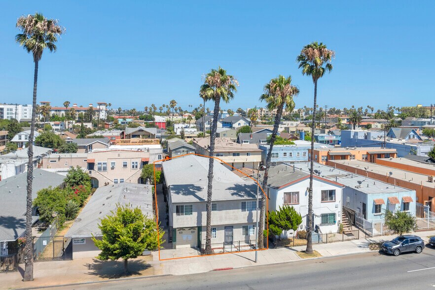 1700 Pacific Ave, Long Beach, CA à vendre - Photo du bâtiment - Image 3 de 7