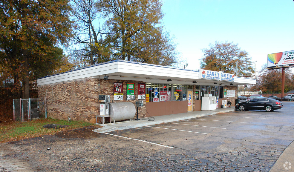 2000 Dobbins Bridge Rd, Anderson, SC for sale - Building Photo - Image 1 of 1