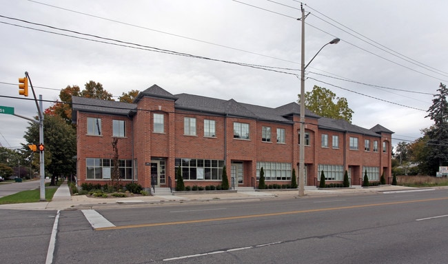More details for 400 Dundas St E, Whitby, ON - Office for Lease
