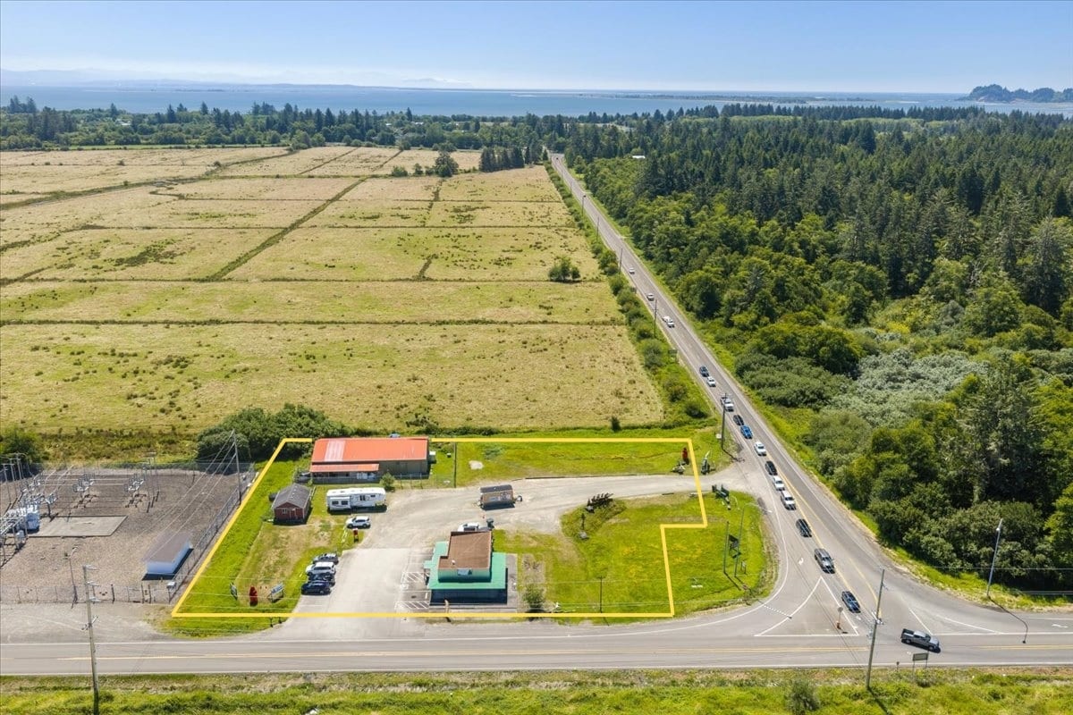 2546 US-101, Ilwaco, WA for sale Building Photo- Image 1 of 46