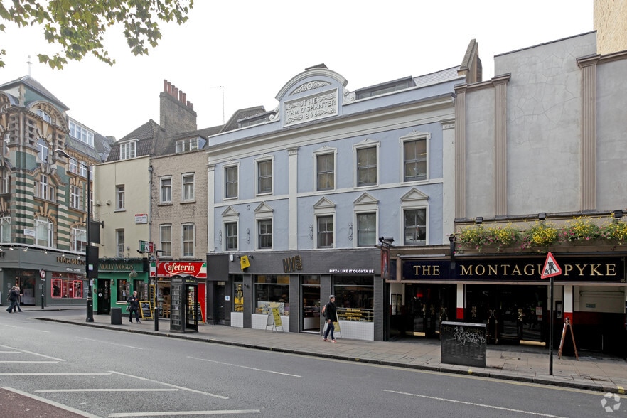 103 Charing Cross Rd, Londres à louer - Photo du bâtiment - Image 2 de 2