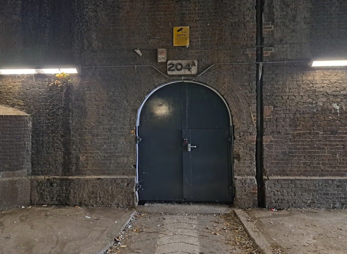 203-204A Virgil St, Londres à louer Photo du bâtiment- Image 1 de 2