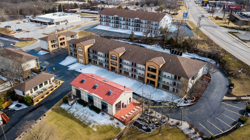 3601 Shepherd of the Hills Expy, Branson, MO for sale Primary Photo- Image 1 of 22