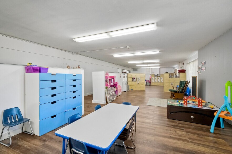 855 Barham Dr, San Marcos, CA à louer - Photo intérieure - Image 3 de 37