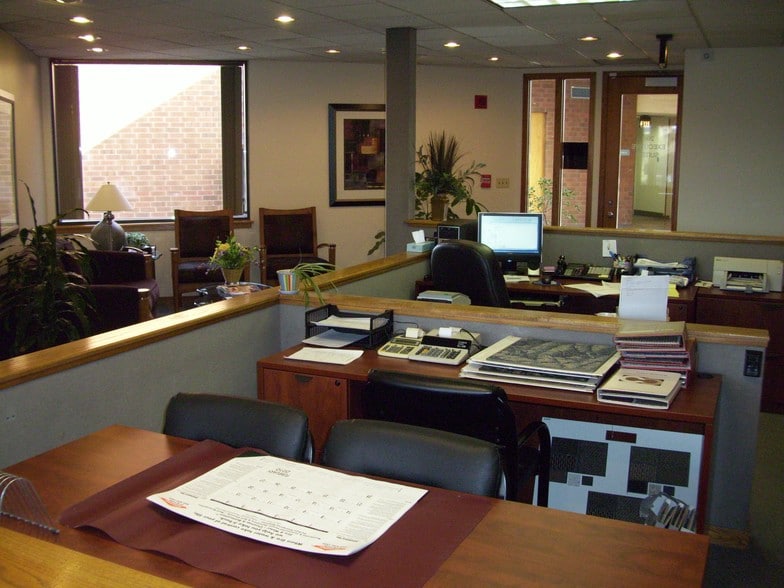 8753 Yates Dr, Westminster, CO for lease - Interior Photo - Image 2 of 8