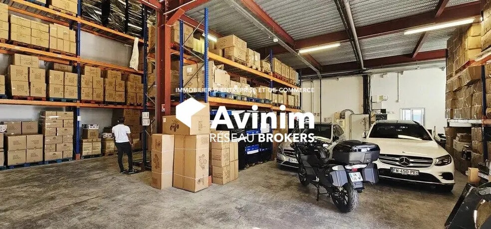 Industrial in Villeparisis for lease - Building Photo - Image 2 of 11