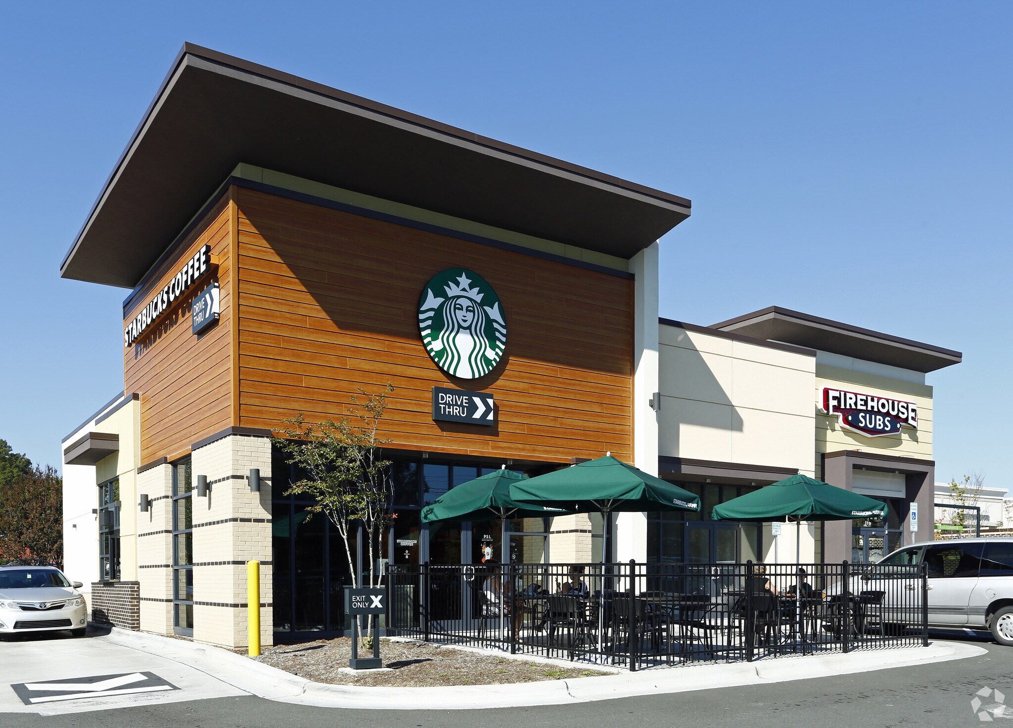 4201 N Roxboro St, Durham, NC à louer Photo principale- Image 1 de 4