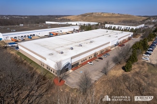 More details for 28900 Fountain Pky, Solon, OH - Industrial for Lease