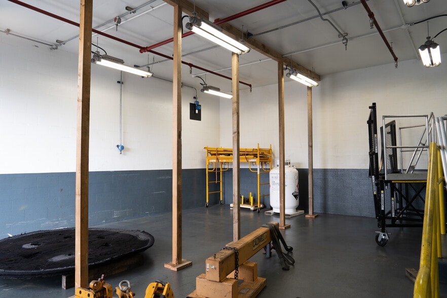 3048 Aukele St, Lihue, HI à vendre - Photo du bâtiment - Image 2 de 46