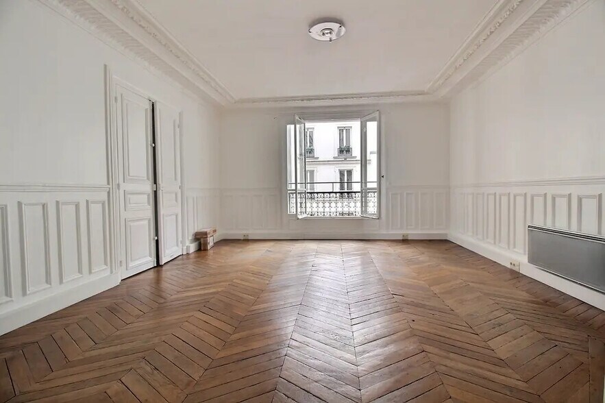 Bureau dans Paris à louer - Photo du bâtiment - Image 2 de 10