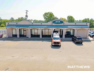 More details for 1205 S 1st St, Hiawatha, KS - Retail for Sale