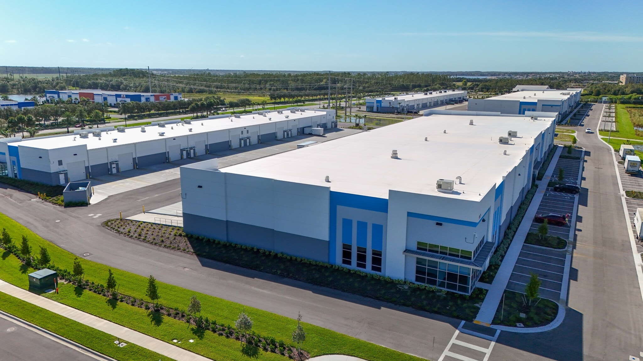 16200 Ben Hill Griffin Pky, Fort Myers, FL for lease Building Photo- Image 1 of 1