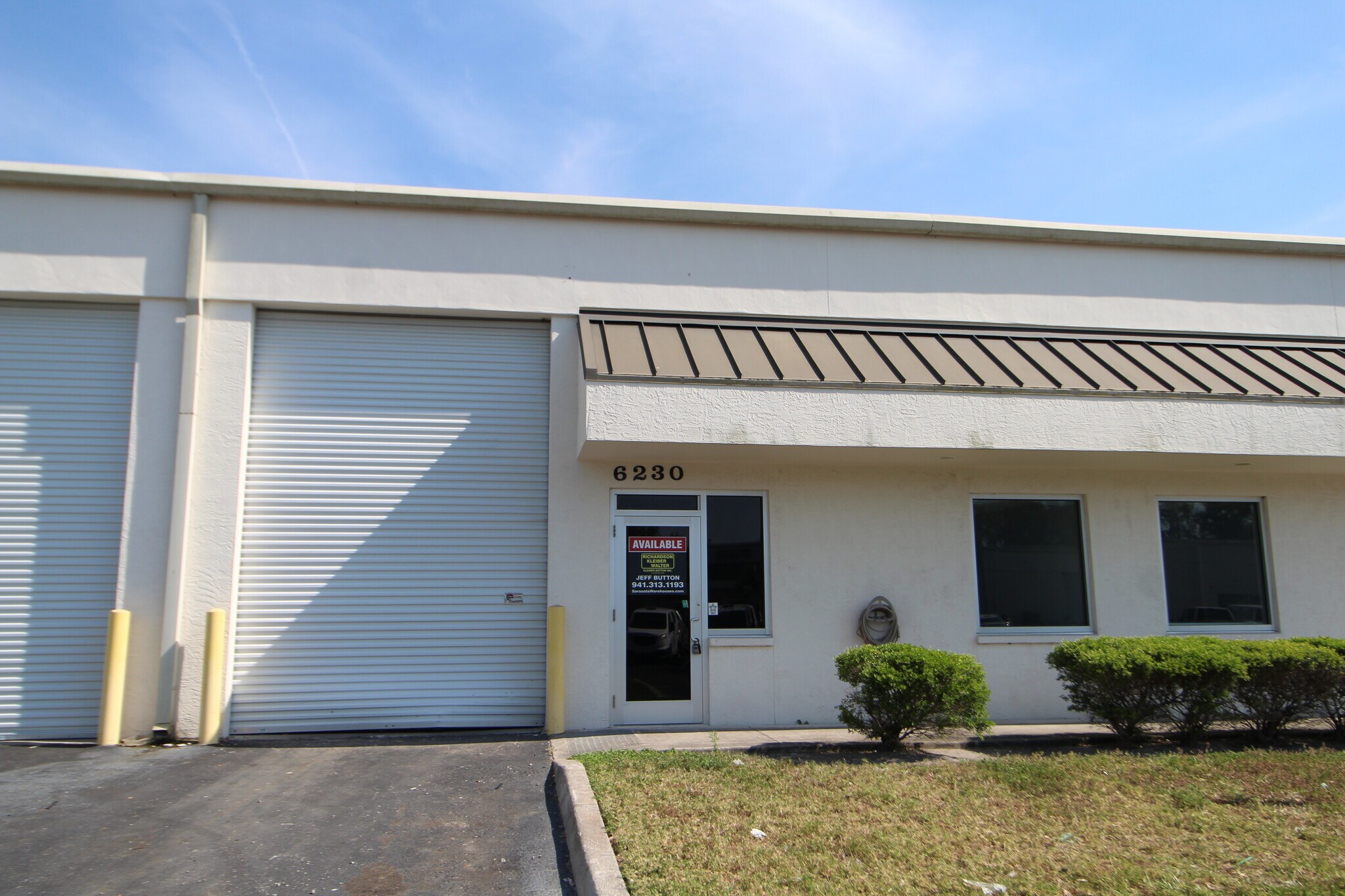 6250-6270 Clarity Ct, Sarasota, FL à louer Photo principale- Image 1 de 6