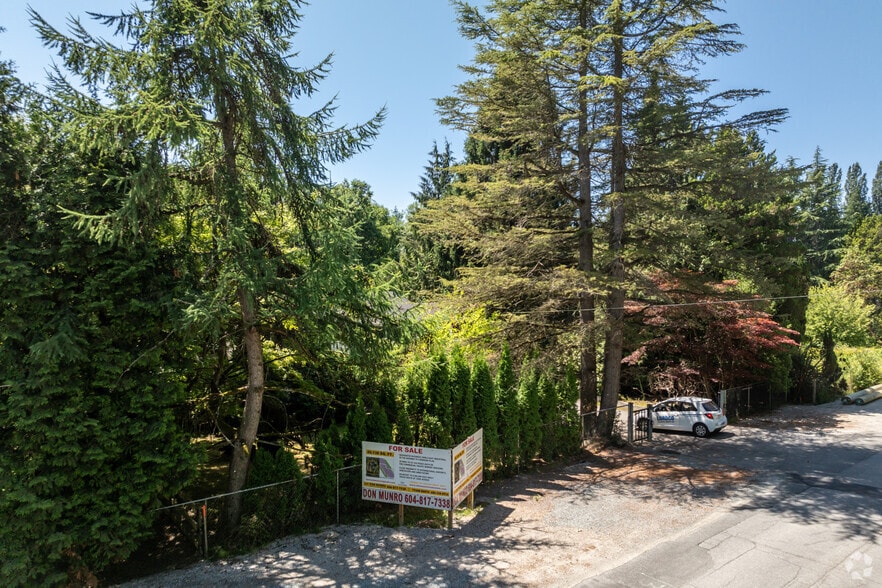 16184 20th Ave, Surrey, BC for sale - Primary Photo - Image 1 of 1