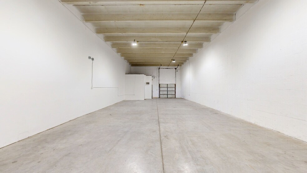 7506-7560 NW 70th St, Miami, FL à louer - Numérisation 3D de Matterport - Image 3 de 29