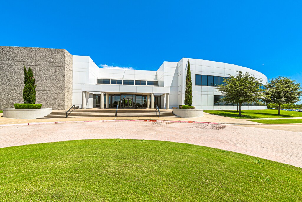 601 S Sanden Blvd, Wylie, TX à louer Photo principale- Image 1 de 61
