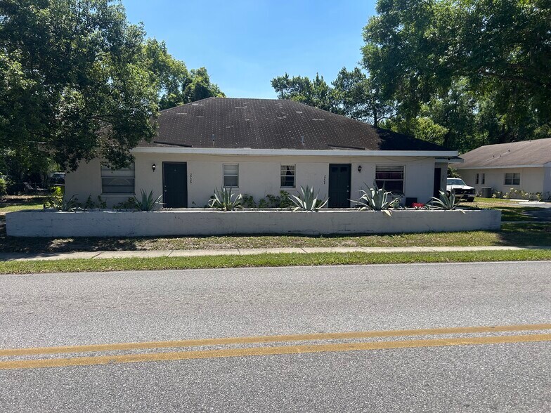 2700-2726 E Grant Ave, Orlando, FL à vendre - Photo du bâtiment - Image 3 de 4