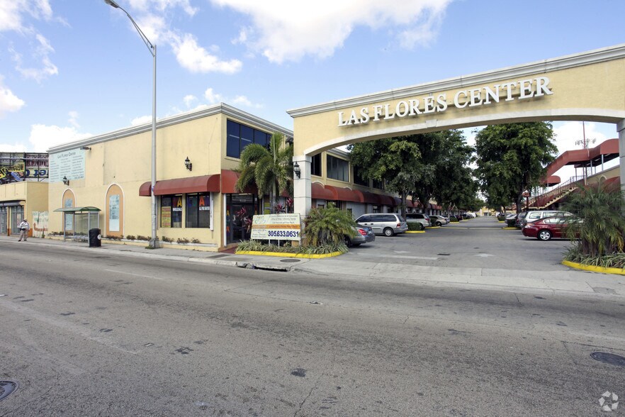 2600 NW 21st Ave, Miami, FL à louer - Photo du bâtiment - Image 2 de 6