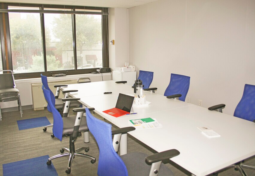 801 N Pitt St, Alexandria, VA à vendre - Photo du bâtiment - Image 3 de 7