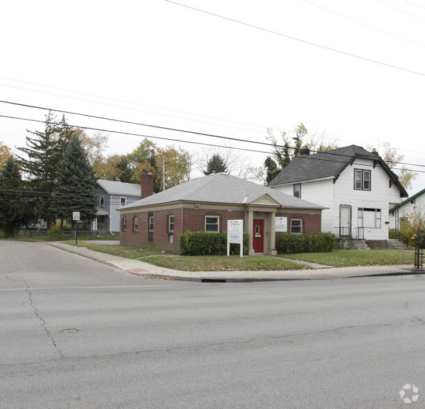 2028 Cleveland Ave, Columbus, OH à vendre - Photo principale - Image 1 de 1