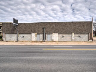 Plus de détails pour 800 W Okmulgee St, Muskogee, OK - Flex à vendre