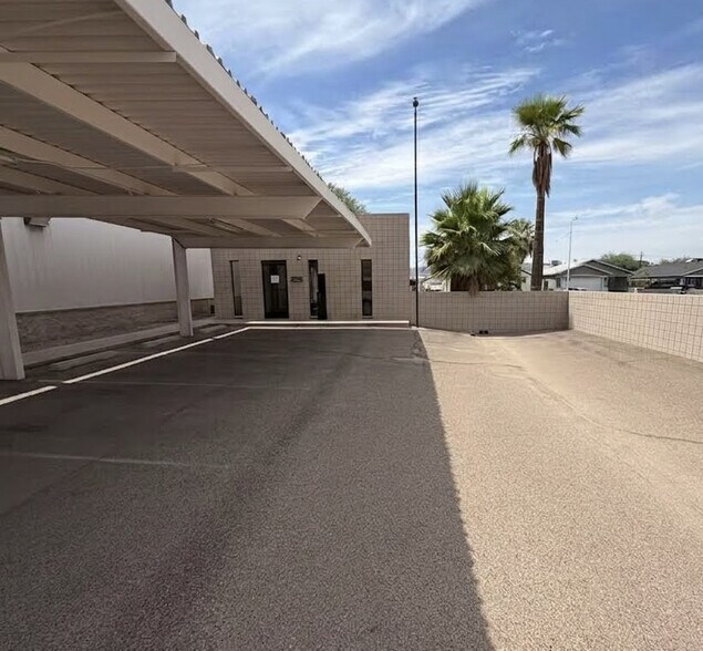 732-738 W Illini St, Phoenix, AZ à louer - Photo du bâtiment - Image 2 de 12