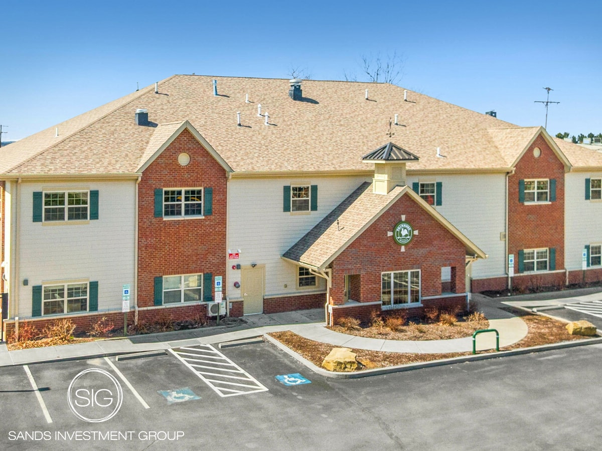 2598 Wexford Bayne Rd, Sewickley, PA for sale Primary Photo- Image 1 of 6