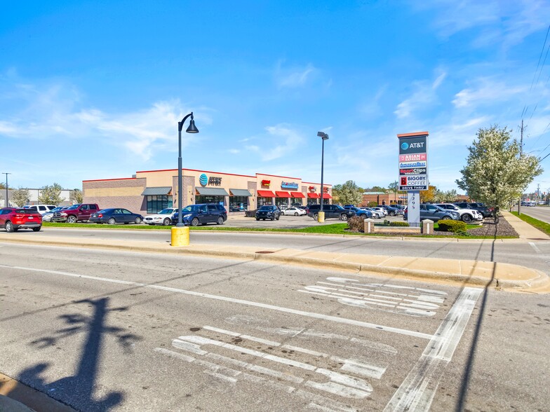 3295 Henry St, Muskegon, MI for sale - Building Photo - Image 3 of 11